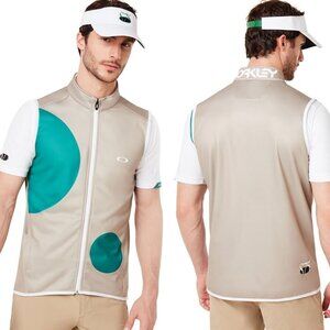 Oakley Men's Bubble Sand Green Staple Range Vest - NWT $85